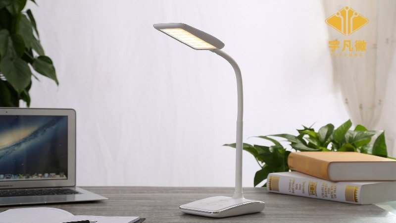 2.4G遙控臺(tái)燈方案開發(fā)