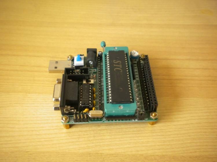 芯片和單片機(jī)的區(qū)別